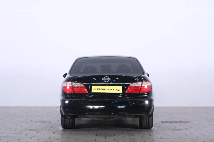 Nissan Maxima 5 из 6