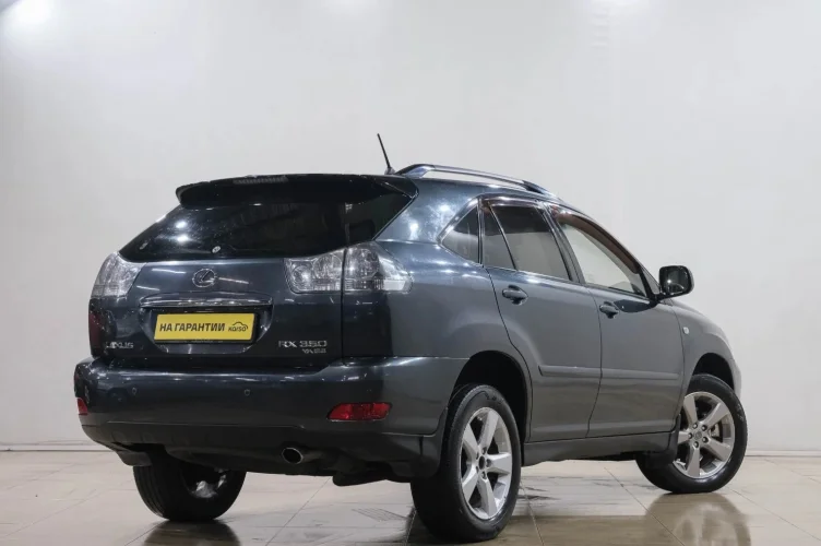 Lexus RX 6 из 6