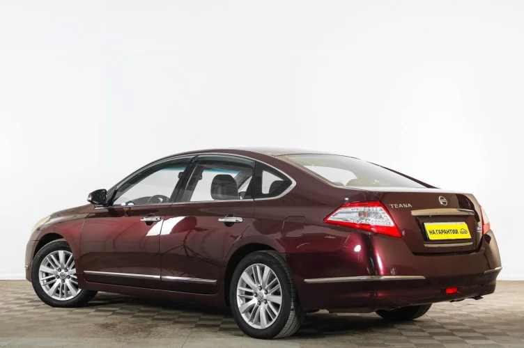 Nissan Teana 4 из 6