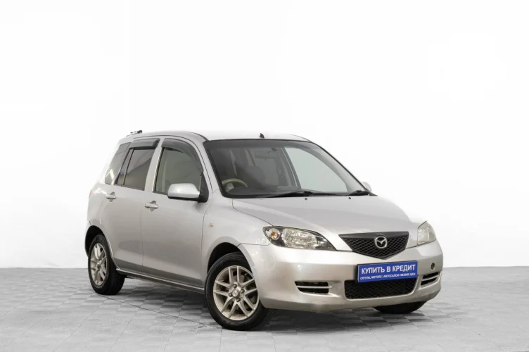 Mazda Demio 1 из 6