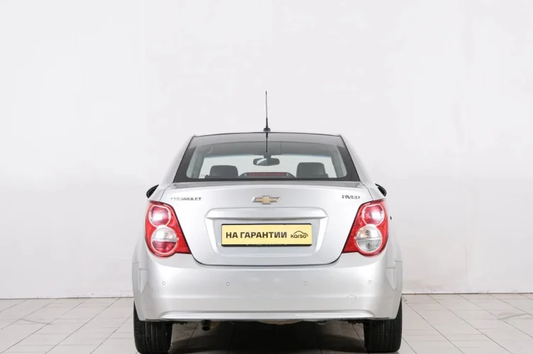 Chevrolet Aveo 5 из 6