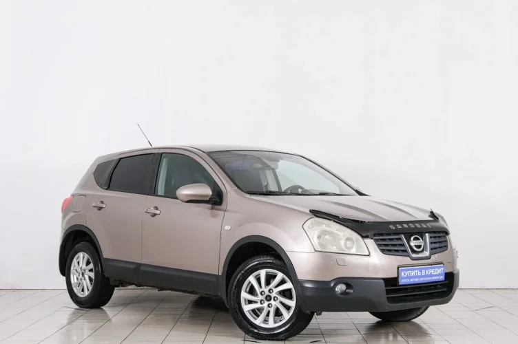 Nissan Qashqai 1 из 6