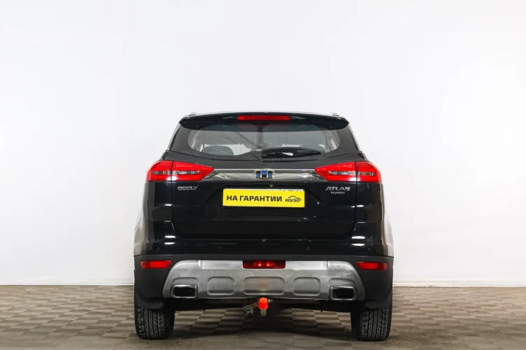 Geely Atlas 5 из 6