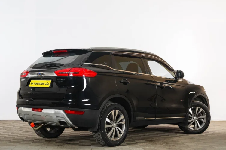 Geely Atlas 6 из 6