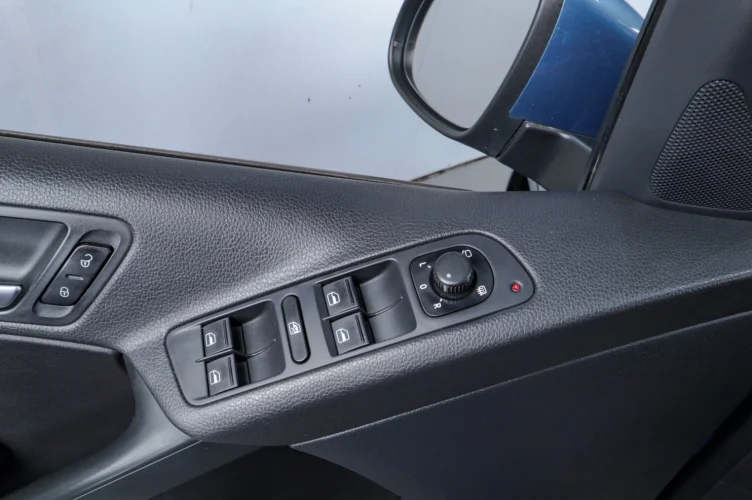Volkswagen Tiguan 8 из 16