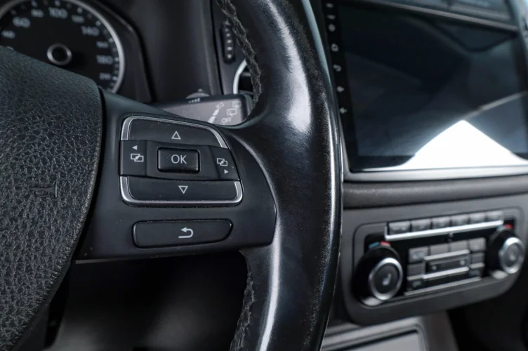 Volkswagen Tiguan 10 из 16