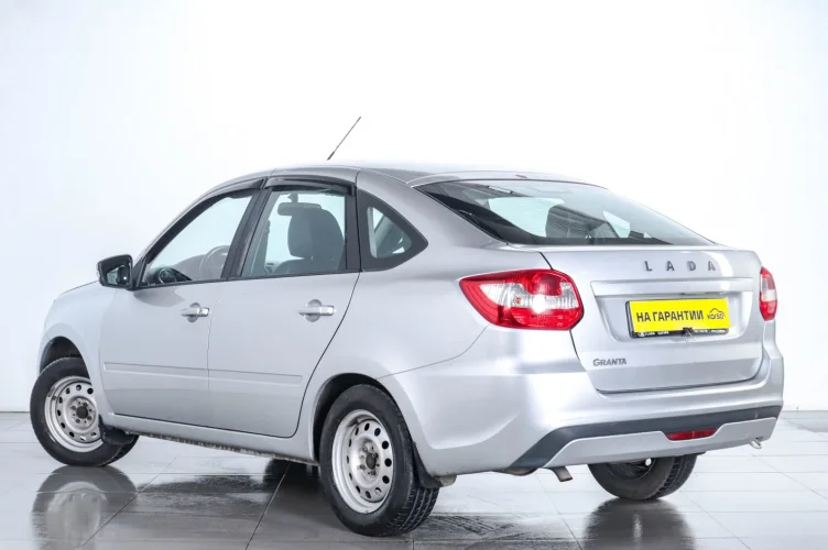 ВАЗ (LADA) Granta 4 из 6