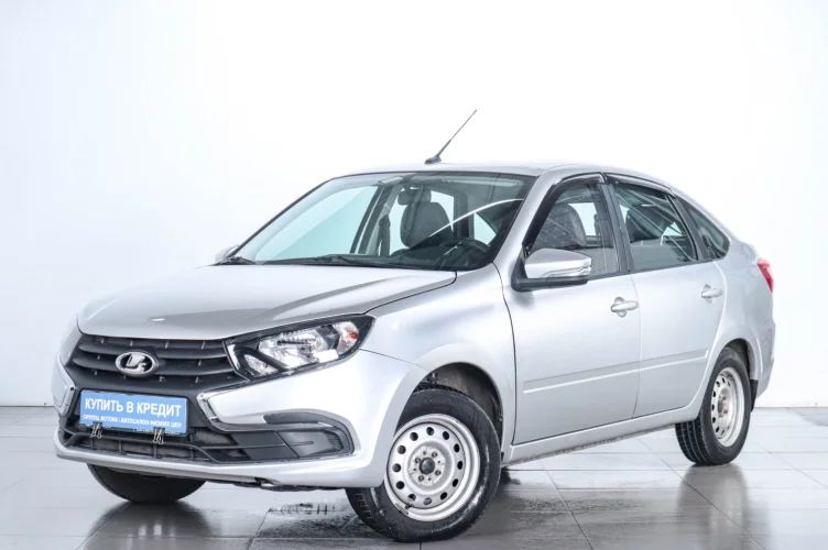 ВАЗ (LADA) Granta 3 из 6