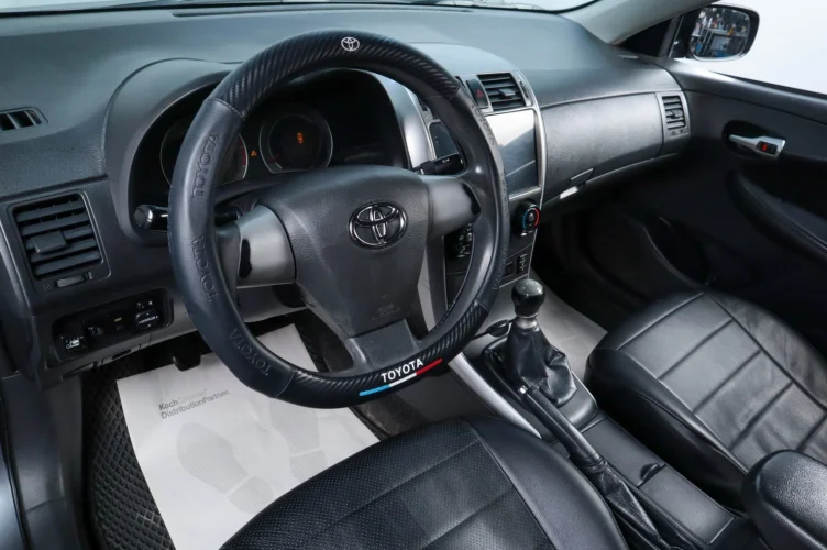 Toyota Corolla 7 из 15