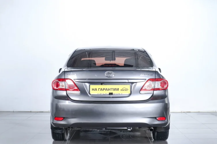 Toyota Corolla 5 из 15