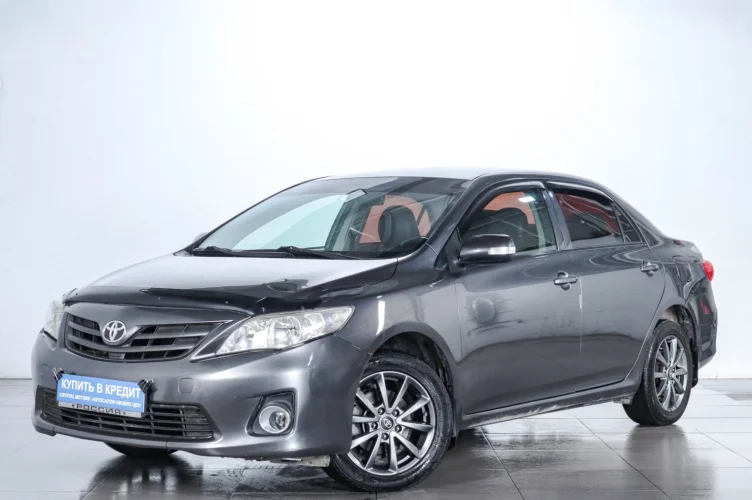 Toyota Corolla 2 из 15