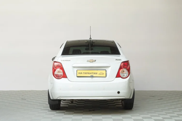 Chevrolet Aveo 5 из 6