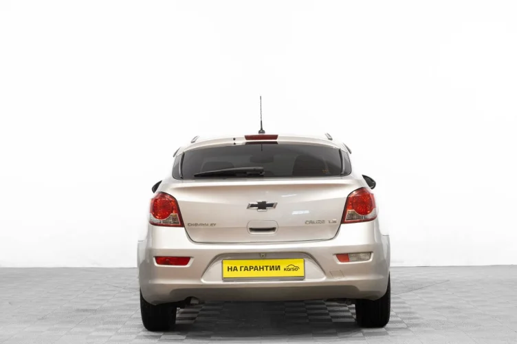 Chevrolet Cruze 5 из 6
