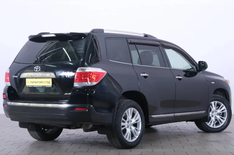 Toyota Highlander 6 из 6