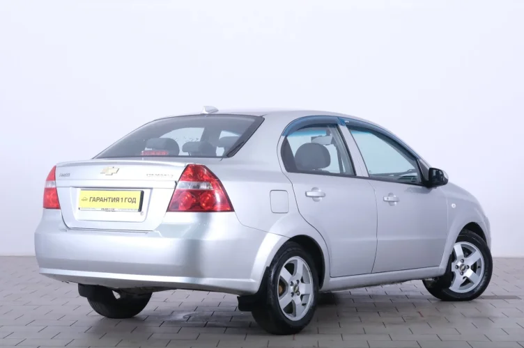 Chevrolet Aveo 6 из 6