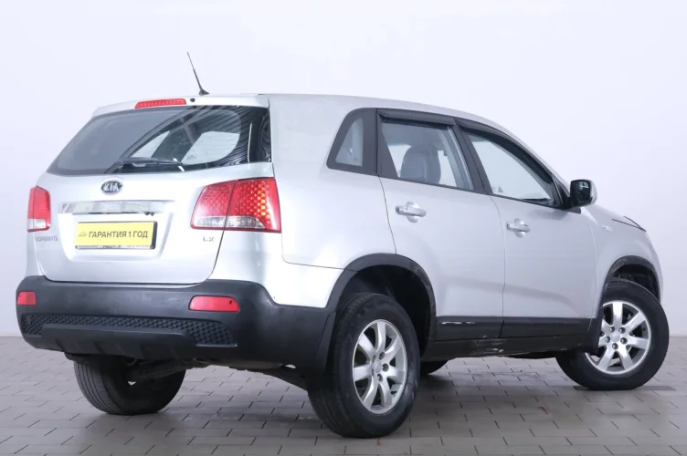 KIA Sorento 6 из 6