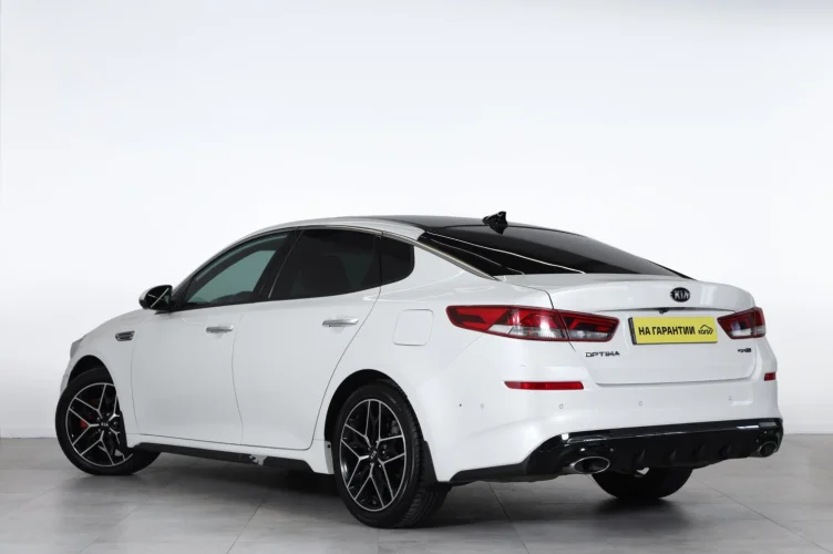 KIA Optima 4 из 6