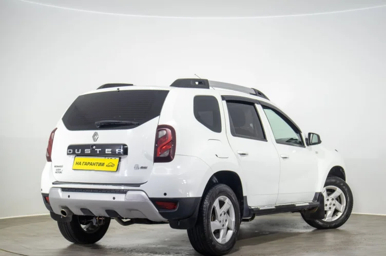 Renault Duster 4 из 6
