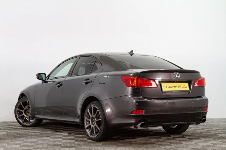 Lexus IS 6 из 6