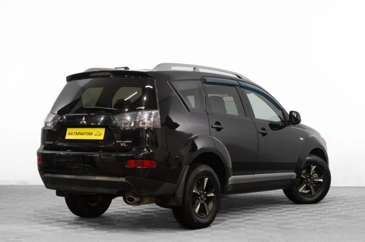 Mitsubishi Outlander 4 из 6