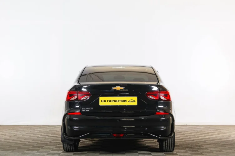 Chevrolet Monza 5 из 6
