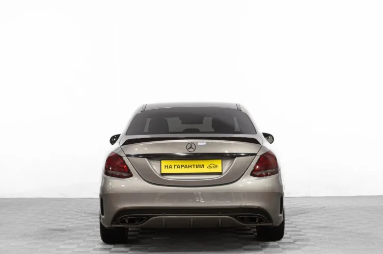 Mercedes-Benz C-класс 5 из 6