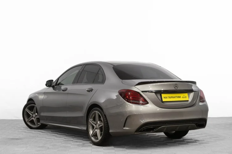 Mercedes-Benz C-класс 6 из 6
