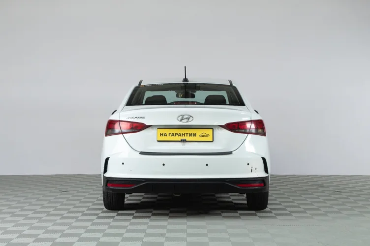 Hyundai Solaris 5 из 6