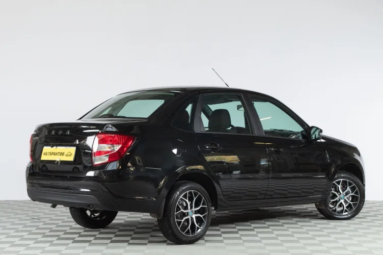 ВАЗ (LADA) Granta 6 из 6