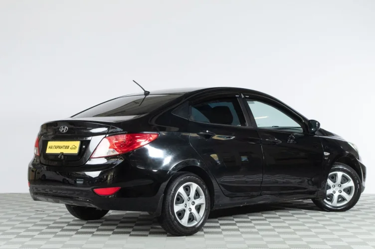 Hyundai Solaris 6 из 6