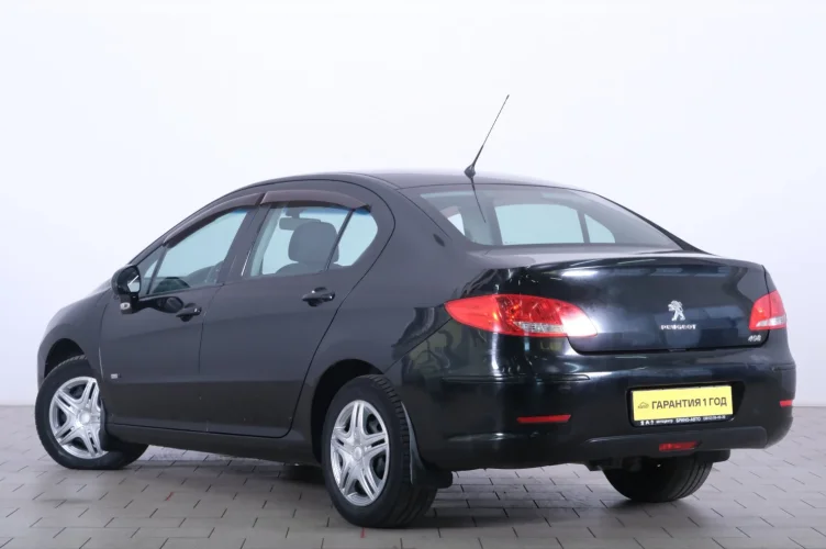 Peugeot 408 4 из 6