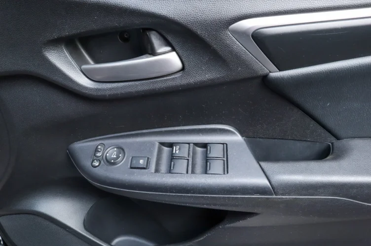 Honda Fit 5 из 12