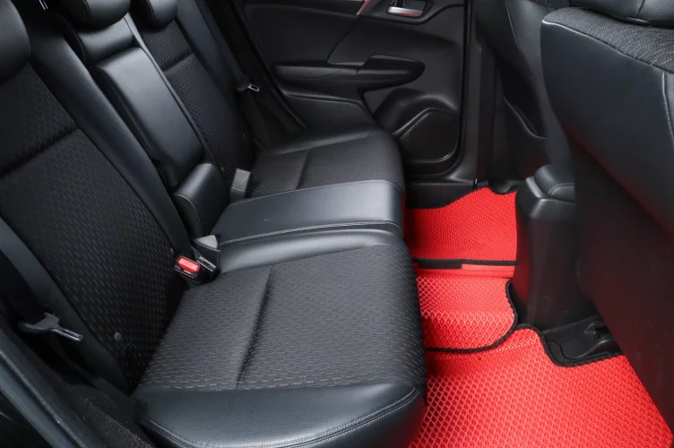 Honda Fit 12 из 12