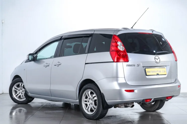Mazda 5 4 из 17