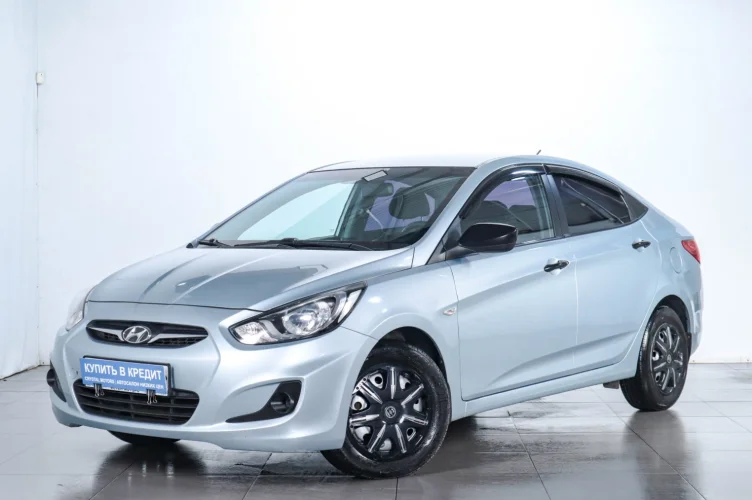 Hyundai Solaris 3 из 16