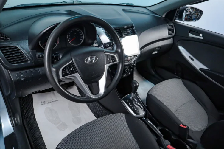 Hyundai Solaris 7 из 16