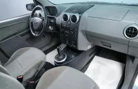 Ford Fusion 13 из 15