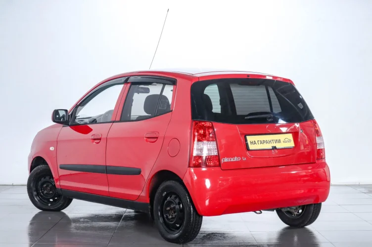 KIA Picanto 4 из 6