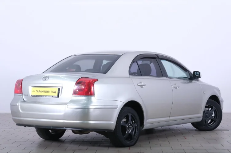 Toyota Avensis 6 из 6