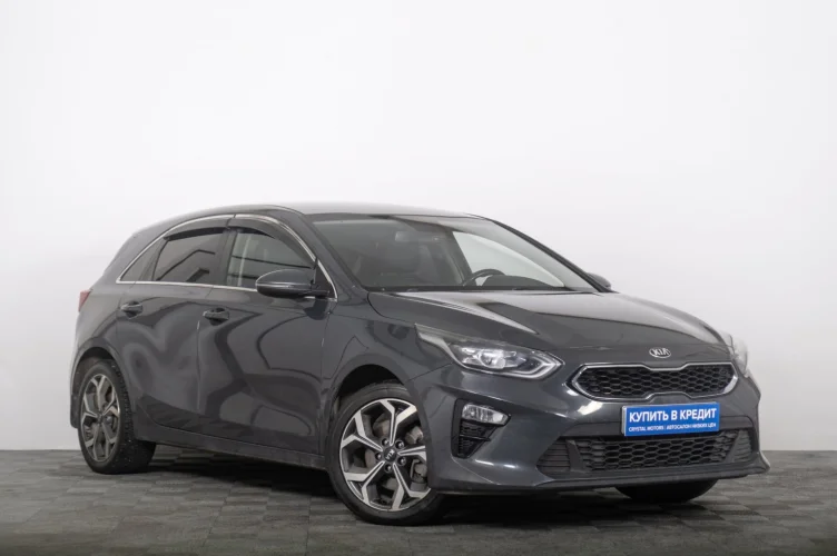KIA cee'd 1 из 6