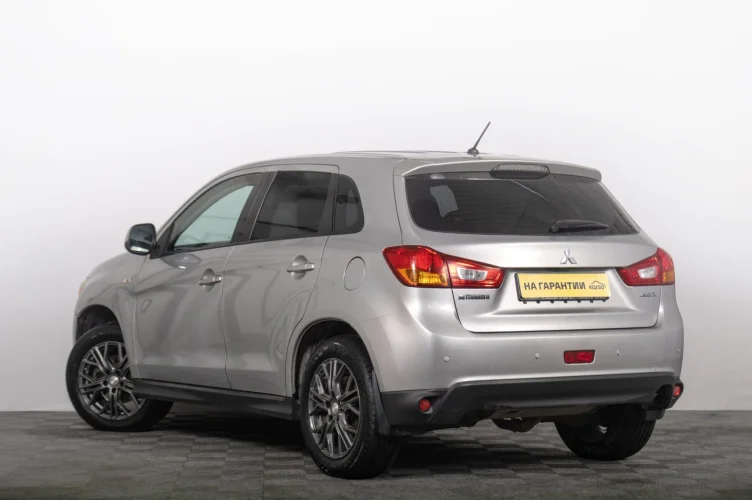 Mitsubishi ASX 5 из 6