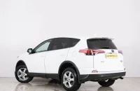 Toyota RAV4 4 из 22