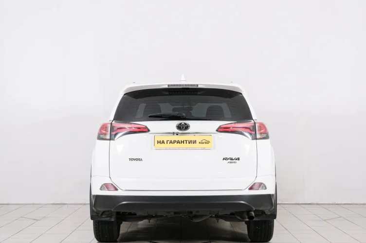 Toyota RAV4 5 из 22