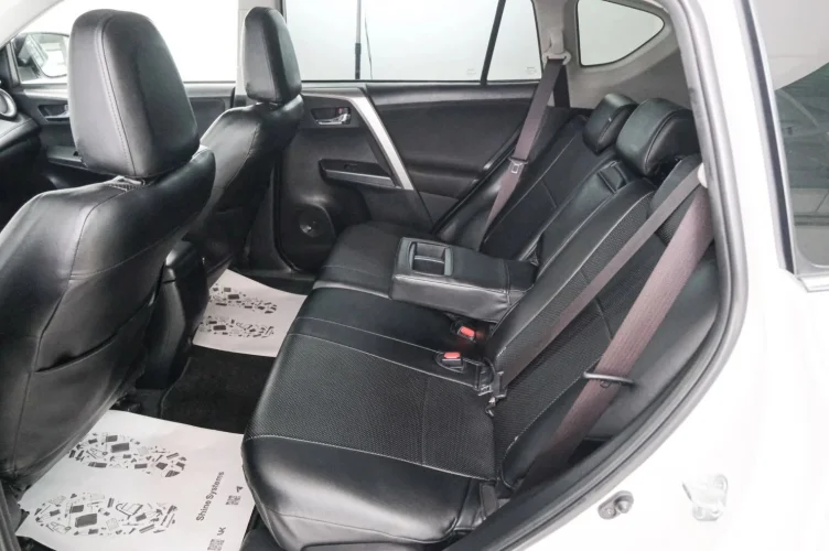Toyota RAV4 20 из 22