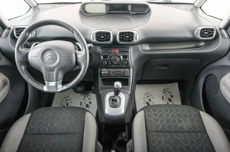 Citroen C3 Picasso 10 из 21