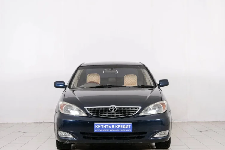 Toyota Camry 2 из 6