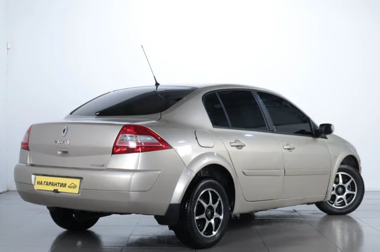 Renault Megane 6 из 6