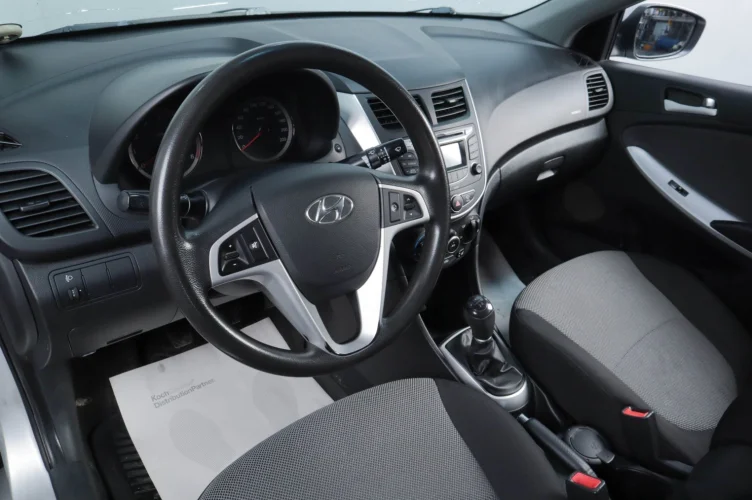 Hyundai Solaris 7 из 16