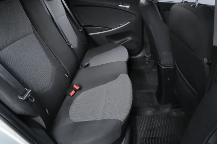Hyundai Solaris 16 из 16