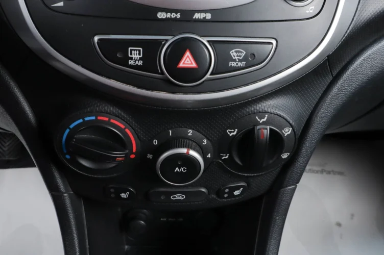 Hyundai Solaris 14 из 16